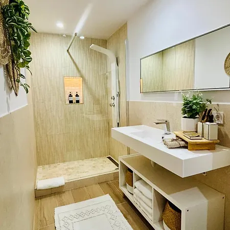 El Pisito Sand, A 700 Metros Del Casco Antiguo * Marbella